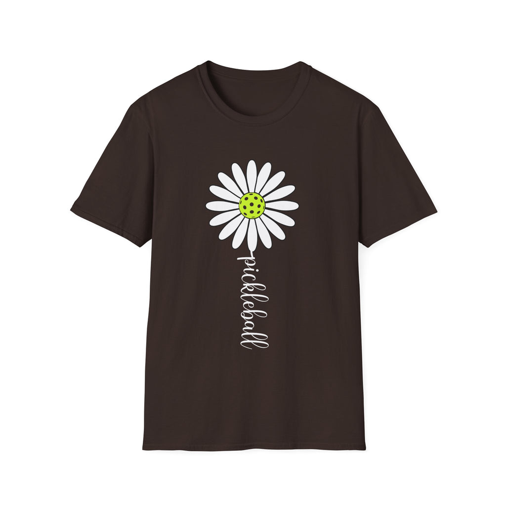 Daisy Graphic T-Shirt — Simple Yellow Center Floral Tee