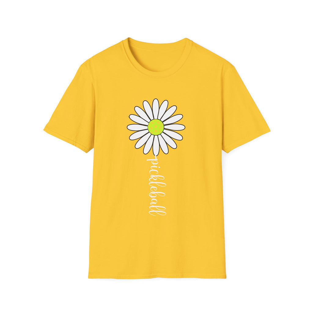 Daisy Graphic T-Shirt — Simple Yellow Center Floral Tee