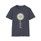 Daisy Graphic T-Shirt — Simple Yellow Center Floral Tee